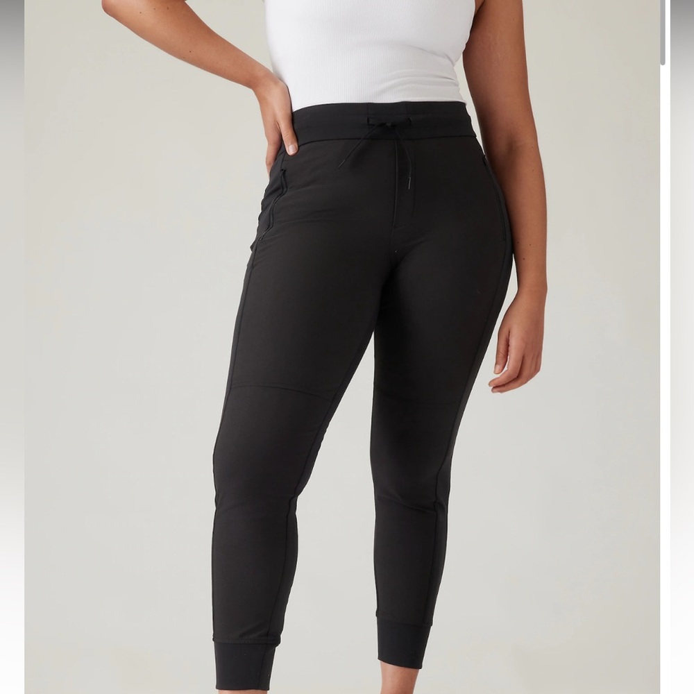 Athleta Headlands Hybrid Trek Jogger